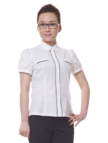 8022 白 女士夏季短袖滌棉混紡襯衫
